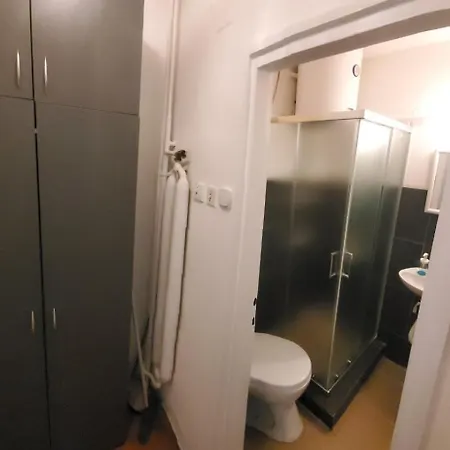 Zvezdara Apartamento Belgrado